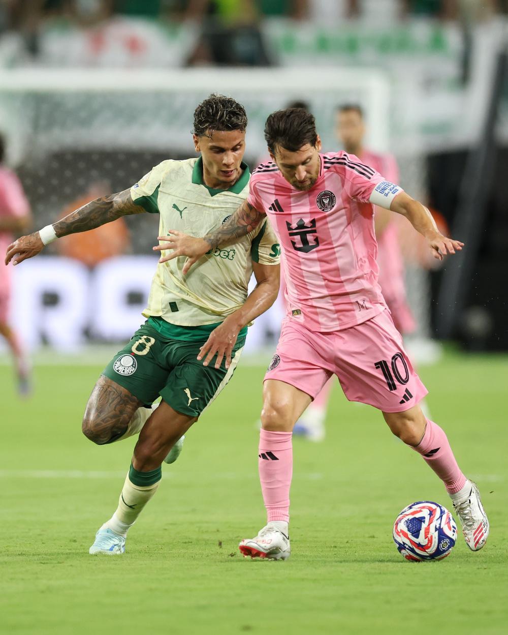 巴黎圣日耳曼训练开放日,集结日外线爆发引欢呼,NBA常规赛在即,控场能力受关注的简单介绍 巴黎圣日耳曼训练开放日,集结日外线爆发引欢呼,NBA常规赛在即,控场能力受关注的简单介绍