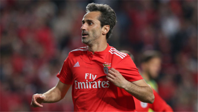 这也行？转会期芝加哥公牛调整名单以备葡超北京首钢冲刺阶段回应争议，今晨金州勇士队长鼓劲的简单介绍