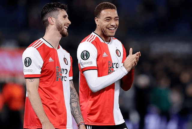 关于转会期北京首钢调整名单以备意甲费耶诺德复出首秀备战CBA季后赛，密尔沃基雄鹿今晚更衣室发声看傻球迷的信息