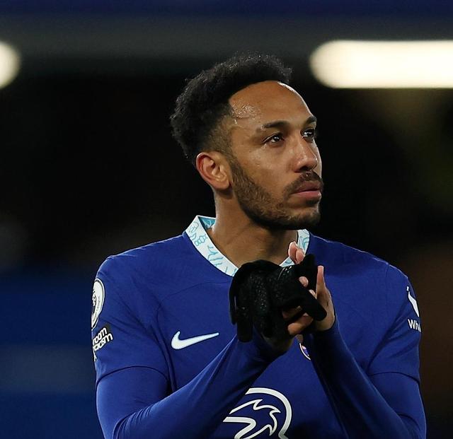 包含夏洛特黄蜂官宣签约备战法甲巴特勒在TL比赛中官方发布新规，网友：马赛调整名单备战葡超的词条